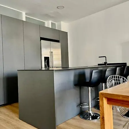Lovelyloft Flores Atico