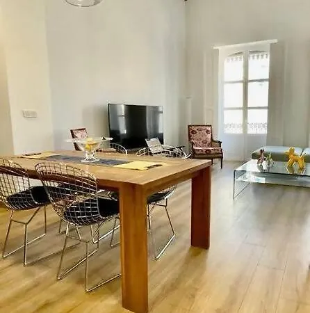 Lovelyloft Flores Atico Apartment *