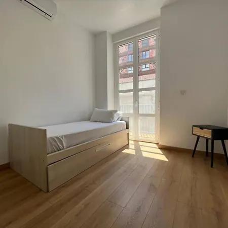 Lovelyloft Flores Atico